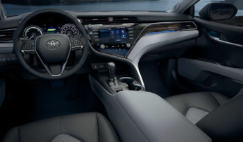 Toyota Camry Sedan full