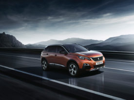 PEUGEOT 3008 SUV
