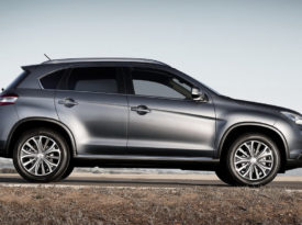 PEUGEOT 4008 SUV
