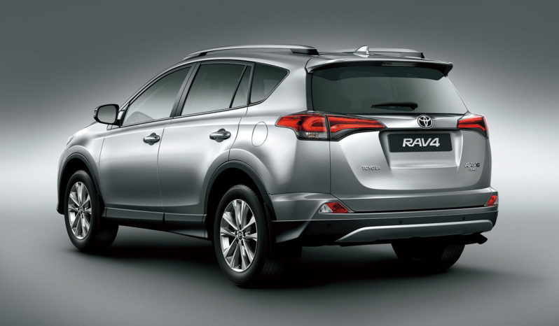 Toyota RAV4 SUV full